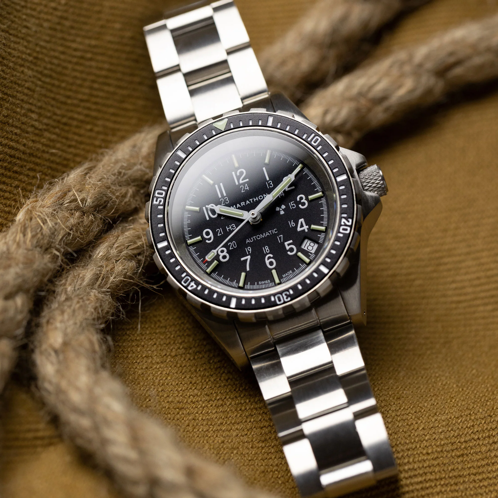 18mm Stainless Steel Bracelet (For Medium Dive) - Image 55