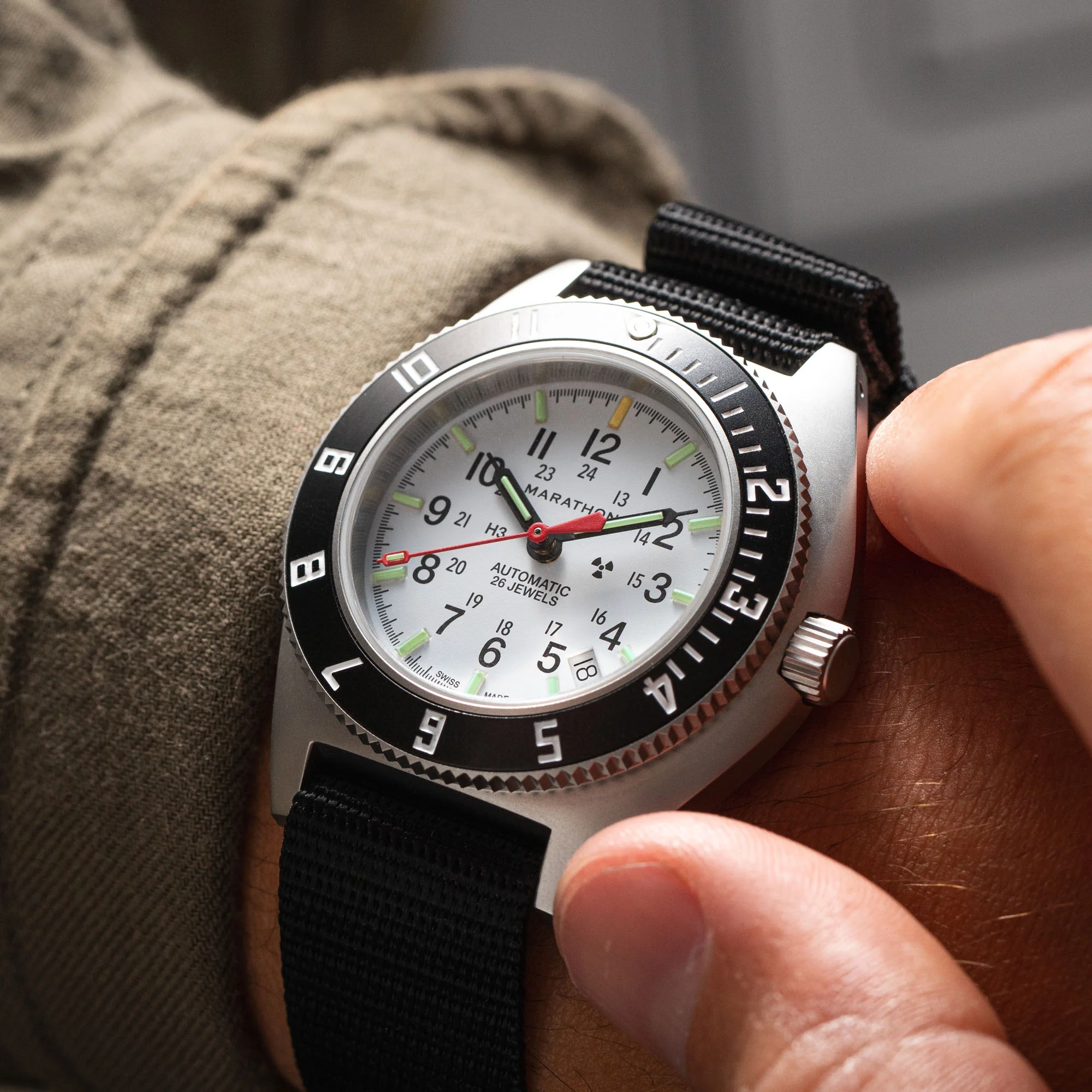 41mm Arctic Steel Navigator w/ Date Automatic (Arctic SSNAV-D Auto) on Ballistic Nylon - Image 5