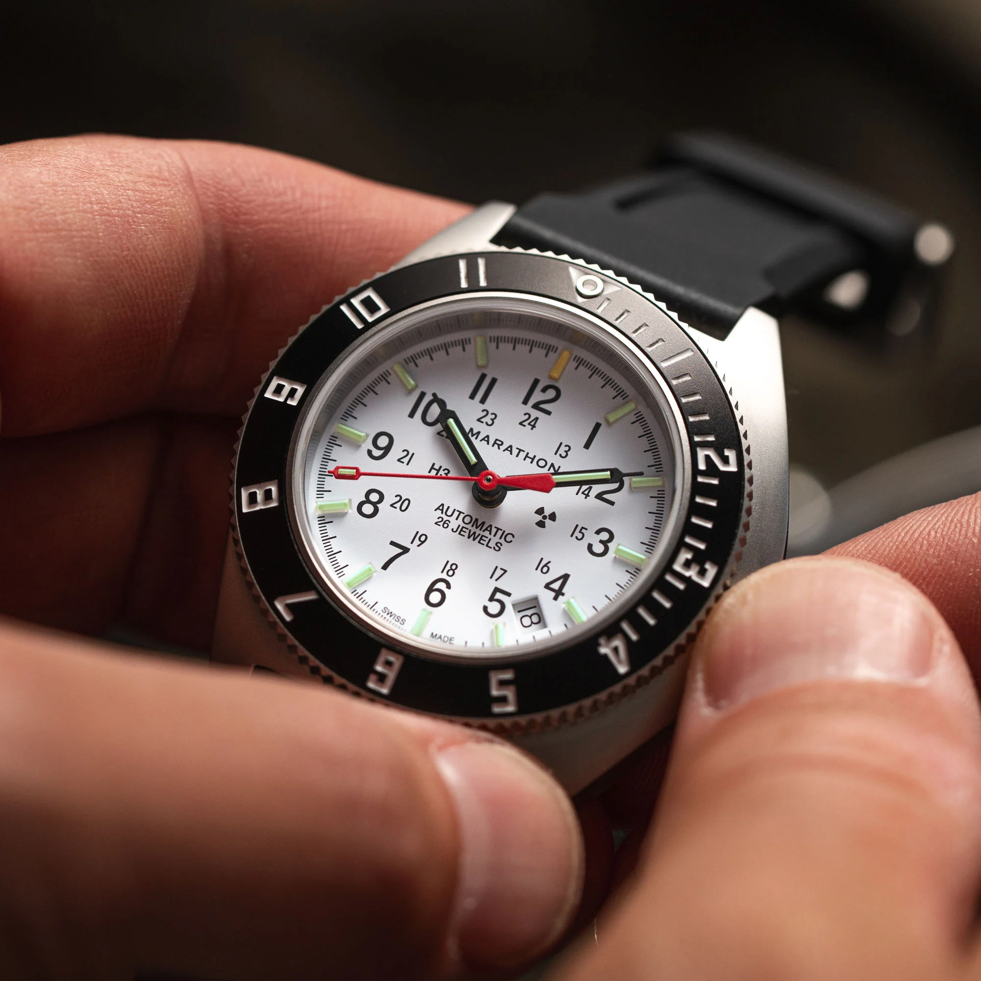 41mm Arctic Steel Navigator w/ Date Automatic (Arctic SSNAV-D Auto) on Black 3-Piece Rubber Strap Kit - Image 5