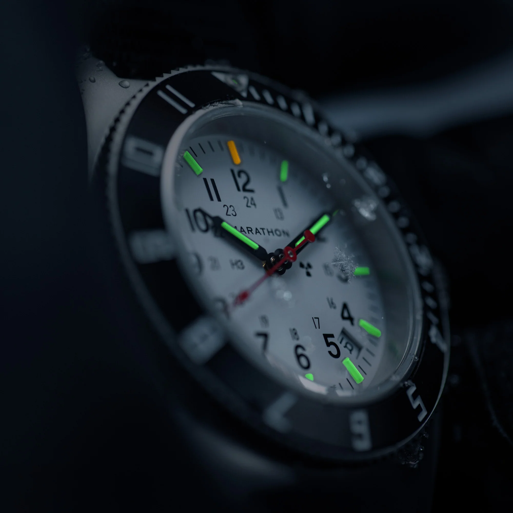 41mm Arctic Steel Navigator w/Date (SSNAV-D) on Black 3-Piece Rubber Strap Kit - Image 2