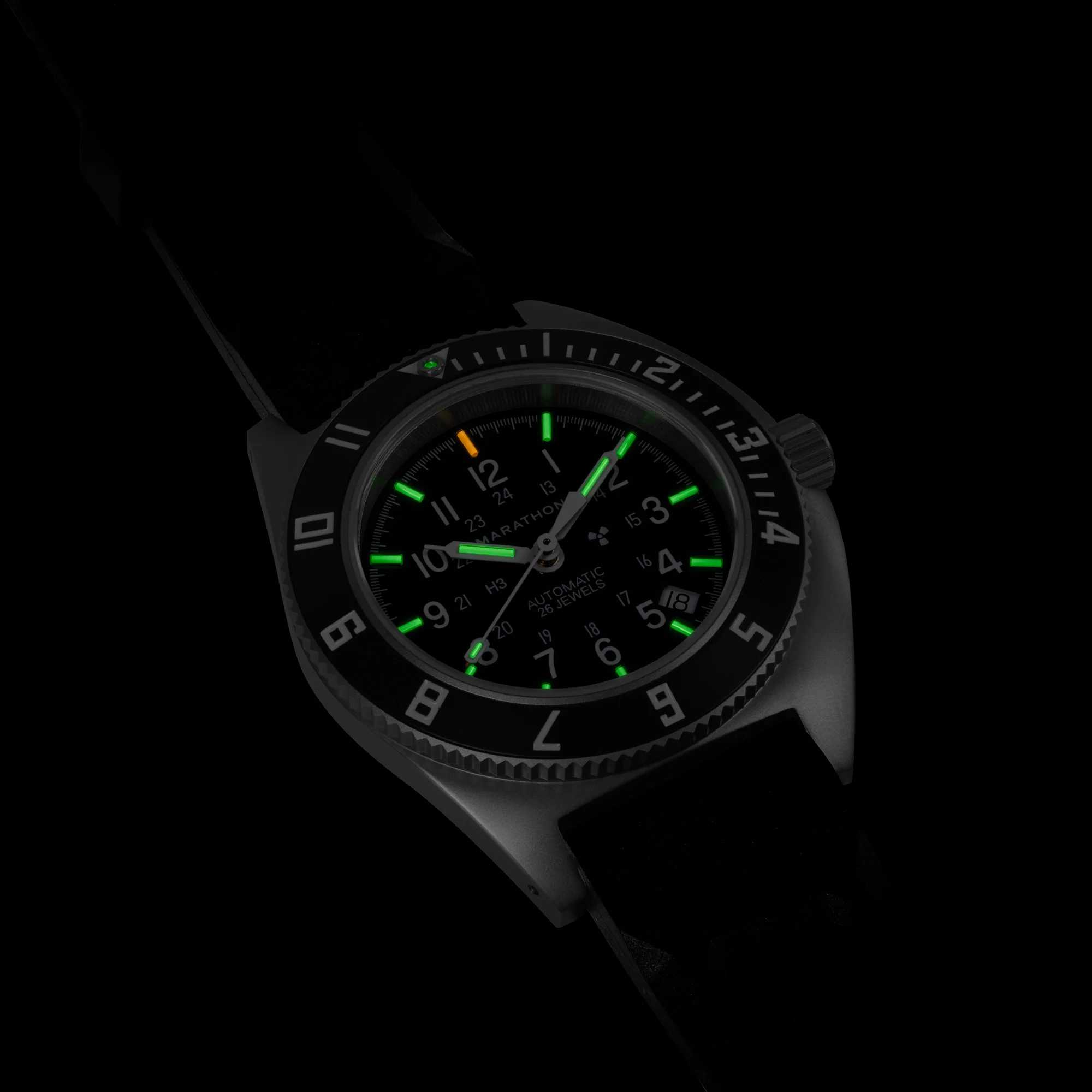 41mm Steel Navigator w/ Date Automatic (SSNAV-D AUTO) on Black 3-Piece Rubber Strap Kit - Image 5