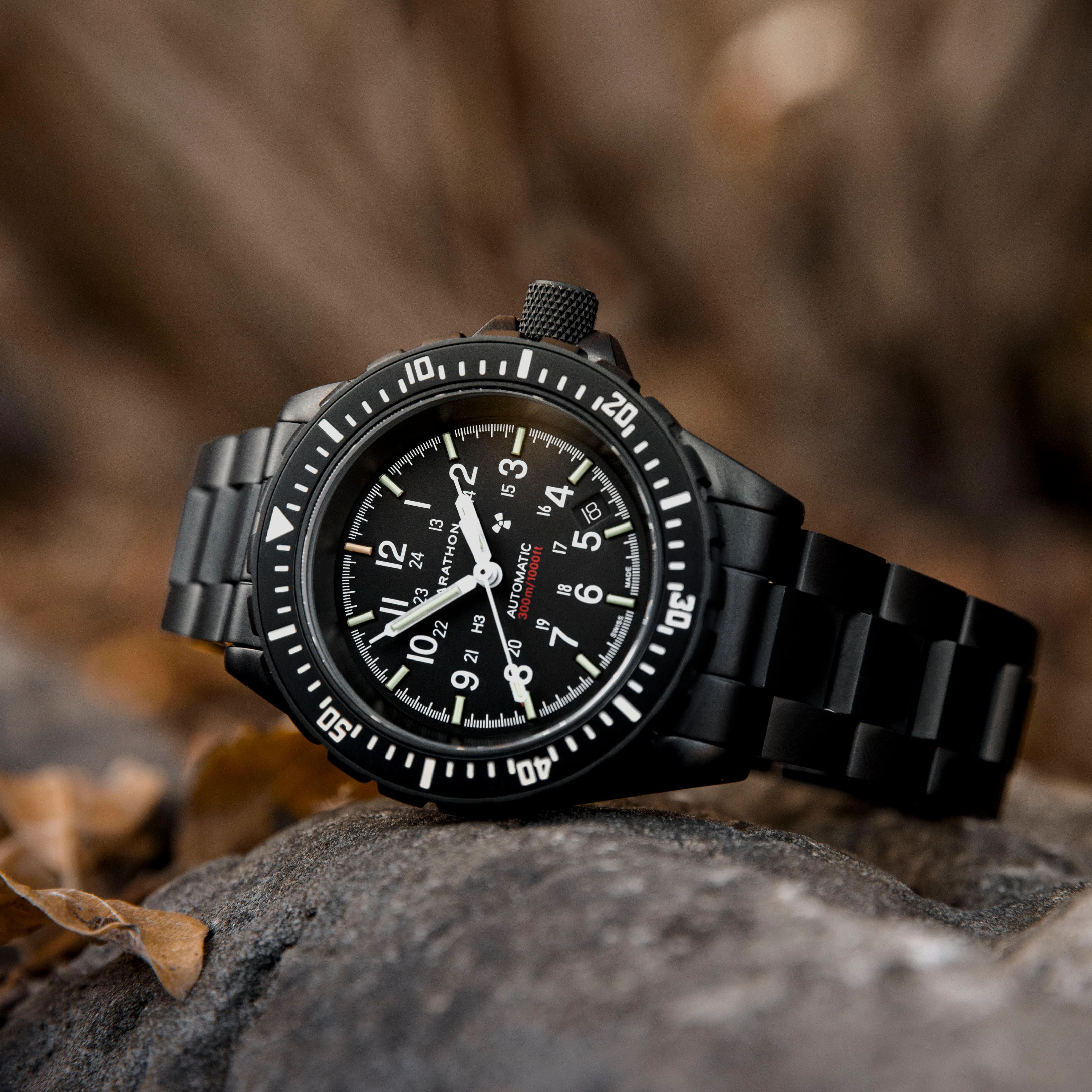 41mm Anthracite Large Diver's Automatic (GSAR) with Stainless Steel Bracelet - Image 5