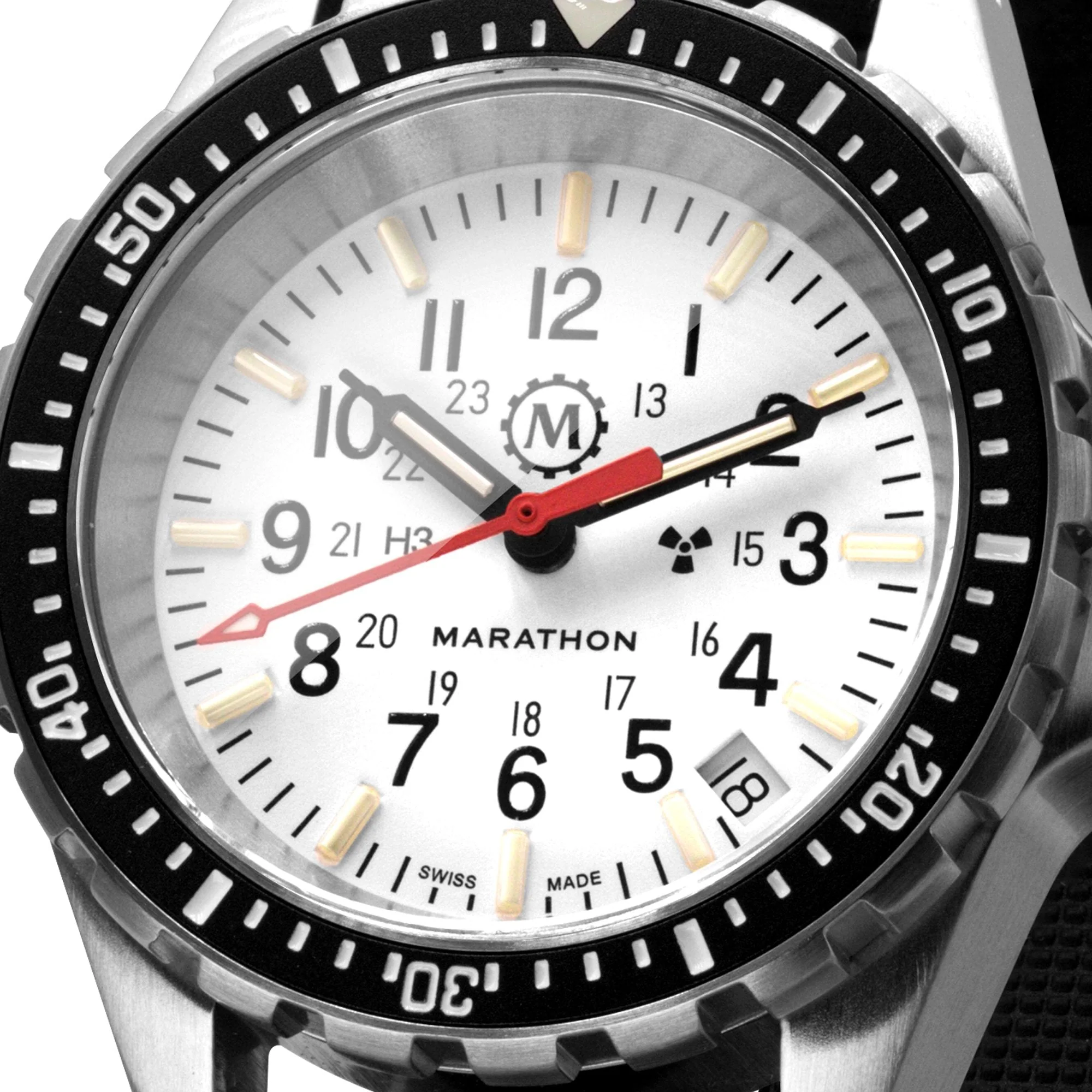 36mm Arctic Edition Medium Diver's Quartz (MSAR Quartz) with Stainless Steel Bracelet - Image 27