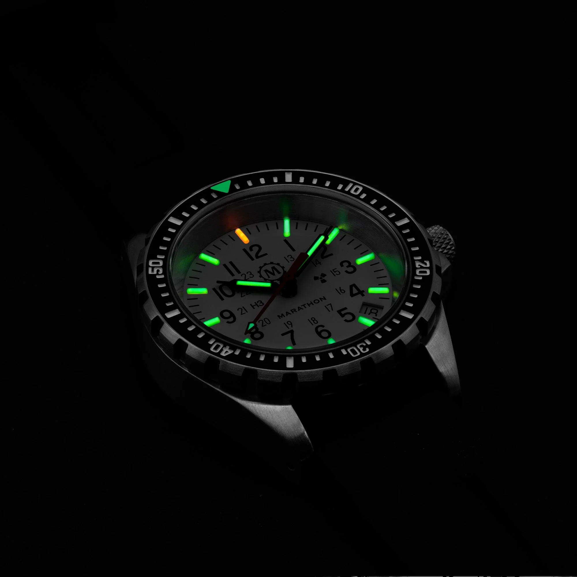 36mm Arctic Edition Medium Diver's Quartz (MSAR Quartz) with Stainless Steel Bracelet - Image 29