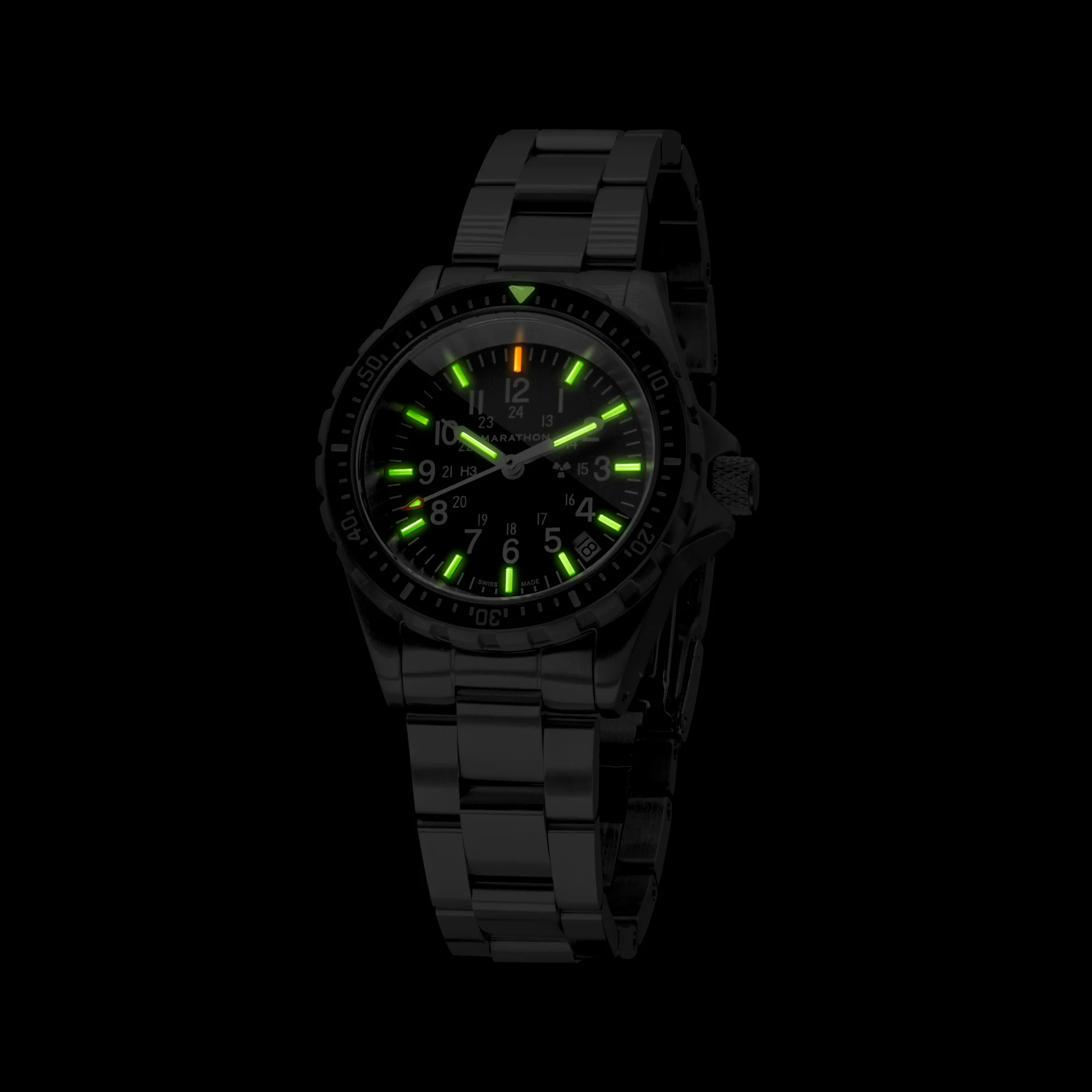 36mm Medium Diver's Quartz (MSAR Quartz) with Stainless Steel Bracelet - Image 4