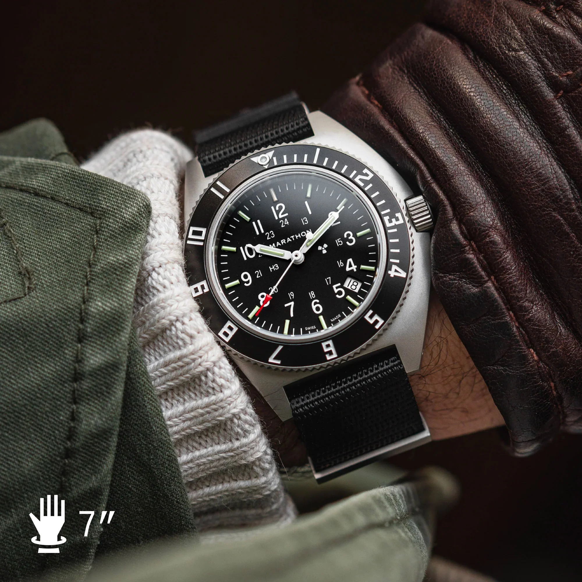 41mm Steel Navigator w/ Date (SSNAV-D) on Nylon DEFSTAN - Image 3